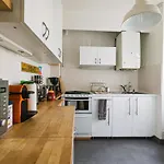 Apartamento Typique Et Confortable - Voltaire París